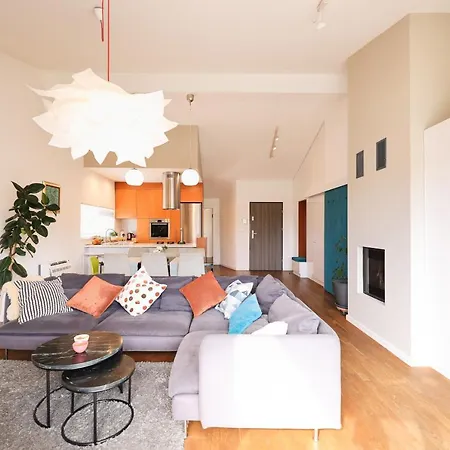 Summer Breeze Apartment